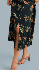 Rosalind - Black Floral V-Neck Maxi Dress